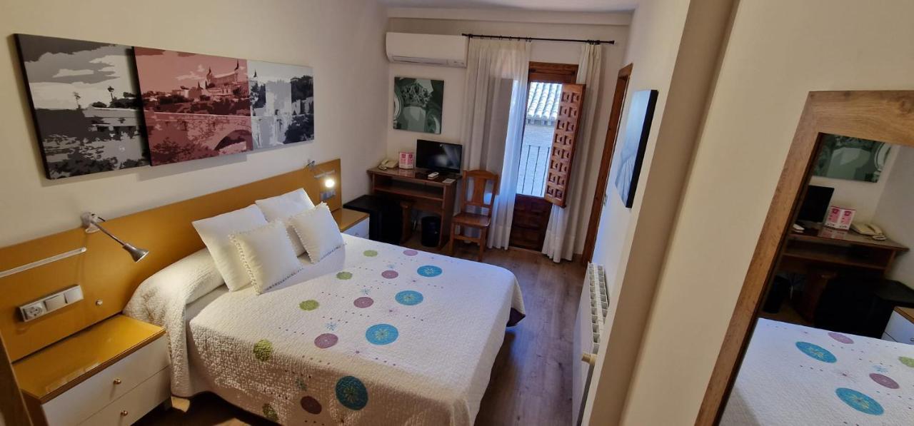 טולדו Hostal Santo Tome מראה חיצוני תמונה