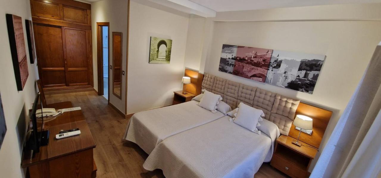 טולדו Hostal Santo Tome מראה חיצוני תמונה