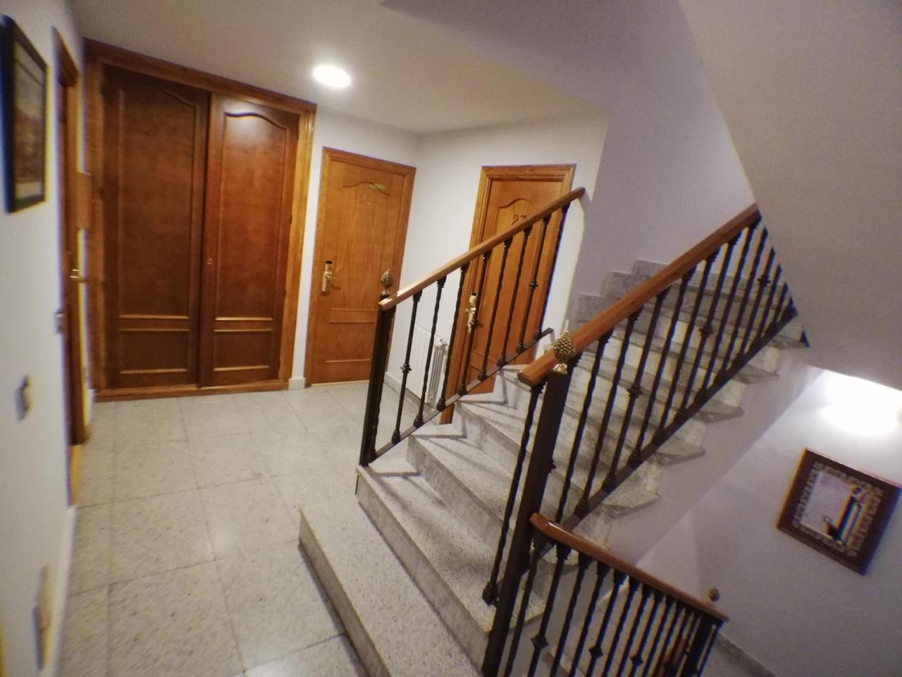 טולדו Hostal Santo Tome מראה חיצוני תמונה